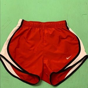Women’s nike extra small tempo shorts
